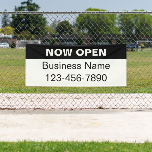 Öffnen Sie jetzt das Telefon mit schwarzem und wei Banner (Insitu)