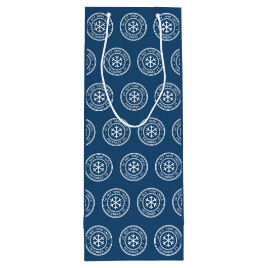 Öffnen Sie nicht bis Blue Christmas Wine Geschenkt Geschenktüte Für Weinflaschen (Rückseite)