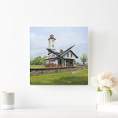 Ogdensburg Harbour Lighthouse, New York Wall Clock Quadratische Wanduhr (Zuhause)