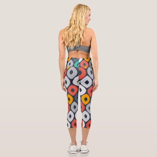 Ogee Pattern Capri Leggings (Rückseite)