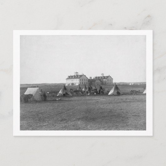 Oglala Tipi vor der US-Schule für Amerikanische Ur Postkarte (Vorderseite)