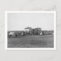 Oglala Tipi vor der US-Schule für Amerikanische Ur