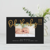 Oh Baby gelb gold Foil modern Funky Fun Baby Ankündigung (Stehend Vorderseite)