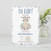 Oh Baby Giraffe A Wild One Safari Animal Floral Einladung (Stehend Vorderseite)