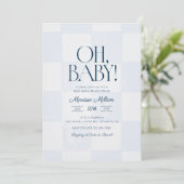 Oh Baby Modern Blue Checkered Baby Shower Einladung (Stehend Vorderseite)