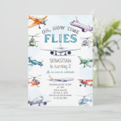 Oh How Time Flies Airplane Birthday Einladung (Stehend Vorderseite)