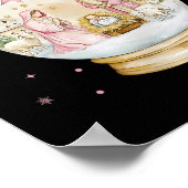 Oh, Lass uns Adore Ihm Krippe Szene Schneeglobe Poster (Ecke)