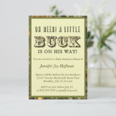 Oh Mann, ein kleiner Schwanz ist auf dem Weg! Camo Einladung (Stehend Vorderseite)