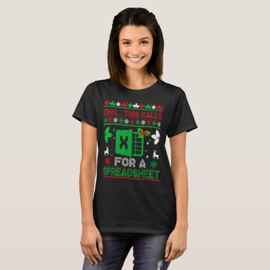 Oh This Calls For A Spreadsheet Christmas Sweater  T-Shirt (Vorne ganz)