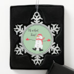 Oh, was Spaß Weihnachten Snowman Sage Green Schneeflocken Zinn-Ornament<br><div class="desc">Ein niedliches,  minimales Weihnachtsdesign mit einem naiven digitalen Bild eines Schneemanns mit passendem rotem Hut,  Schal und Fäusten auf einem schluchgrünen Hintergrund mit dem Text: Oh What Fun! Sie können den Text an Ihre Bedürfnisse anpassen.</div>