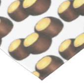 Ohio OH Peanut Butter Buckeye Buck Eye Nut Candy Tischdecke (Schrägansicht)
