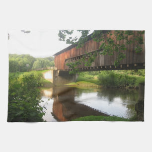 Ohio überdachte Brücke und Bach Geschirrtuch