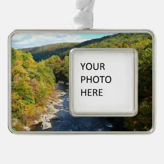 Ohiopyle Fluss im Herbst I Pennsylvania Herbst Rahmen-Ornament Silber (Vorderseite)