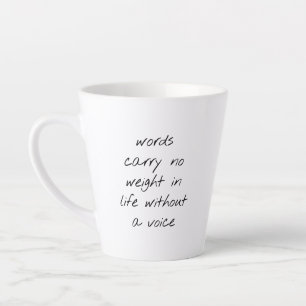 Ohne eine sprachliche Latte-Tasse Milchtasse