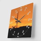 Oil Workover Rig White Numbers Quadratische Wanduhr (Winkel)