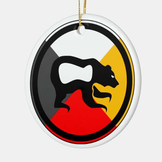 Ojibway Dodem Makwa Keramikornament (Links)