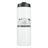 Ok Groomer Skiing Thermosbecher (Vorderseite)