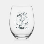 Okay, aber erste Yoga Pose Sanskrit Om Mosaik Weinglas Ohne Stiel (Vorderseite)