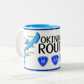 Okinawa Japan Island Highways, Okinawa Flag Zweifarbige Tasse (Vorderseite Links)