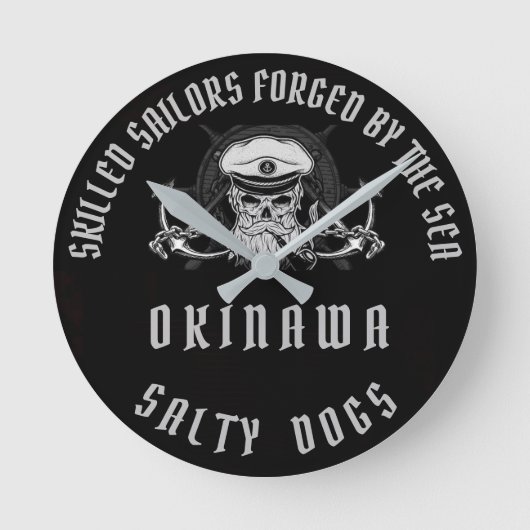 OKINAWA SALTY HUNGS RUNDE WANDUHR (Vorderseite)