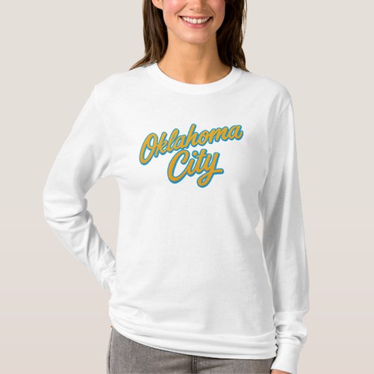 Oklahoma City Script - Retro OKC Pride T-Shirt (Vorderseite)