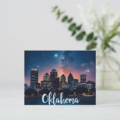 Oklahoma City Skyline in der Nacht | Moderne Stadt Postkarte (Stehend Vorderseite)