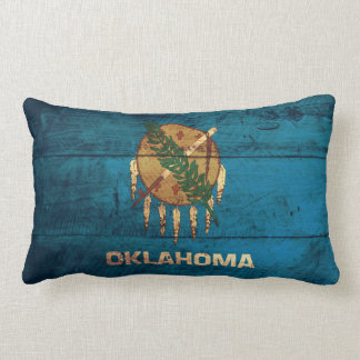Oklahoma-Fahne aus altem Holz; Lendenkissen
