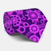 Ökosystem - Neon Lila auf Deep Lila Krawatte (Gerollt)