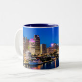Oktober Detroit Skyline Tasse (Vorderseite Links)