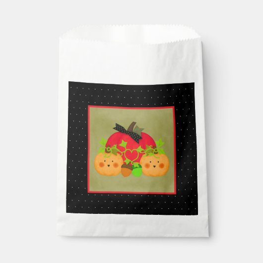 Oktober Halloween Brautparty Pumpkin Couple Geschenktütchen (Vorderseite)