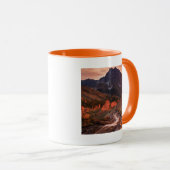 Oktober-Licht auf Scheinwerfer-Becken Tasse (VorderseiteRechts)