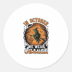 Oktober Wir Tragen Orange Fliegende Hexe Kürbisse Runder Aufkleber
