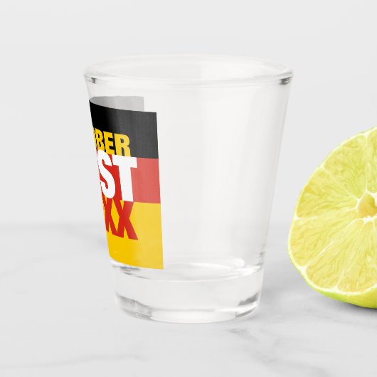 Oktoberfest Oktoberfest - Deutsche Flagge Schnapsglas (Rechts)