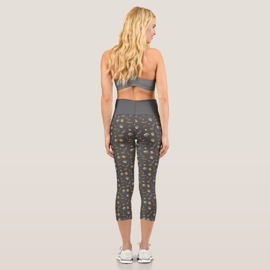 Oktoberfest Pretzel Bierfestival Muster Blau Capri Leggings (Rückseite)