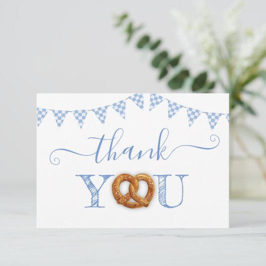 Oktoberfest Pretzel Danke Einladung (Stehend Vorderseite)