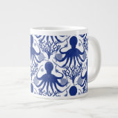Oktopus (heller Hintergrund) Jumbo-Tasse (Vorderseite Rechts)