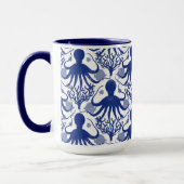 Oktopus (heller Hintergrund) Tasse (Links)