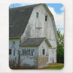 Old Barn With Oil Paint Effect Mousepad