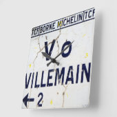 Old Enamel French Road Sign. Quadratische Wanduhr (Winkel)