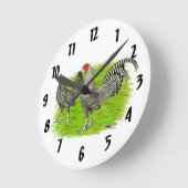 Old English Game Barred Chickens Runde Wanduhr (Winkel)