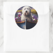 Old English Sheepdog auf Paddle: Ein Landschaftlic Runder Aufkleber (Tasche)