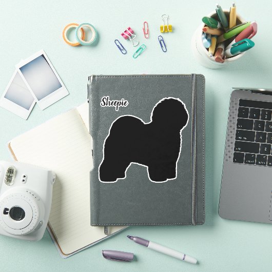 Old English Sheepdog Dog Silhouette Vinyl Sticker (iPad Hülle)