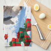 Old English Sheepdog läuft in Snow Weihnachtshut Geschirrtuch (Viertel Falte)