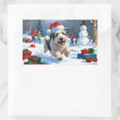Old English Sheepdog läuft in Snow Weihnachtshut Rechteckiger Aufkleber (Tasche)