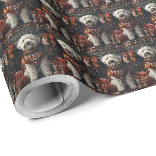 Old English Sheepdog mit Weihnachtsgeschenk Kamin Geschenkpapier (Rolleneckpunkt)
