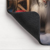 Old English Sheepdog Snowy Sleigh Weihnachtsdekor Mousepad (Ecke)