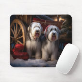 Old English Sheepdog Snowy Sleigh Weihnachtsdekor Mousepad (Mit Mouse)