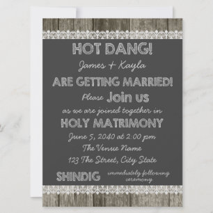 Old Fashioned Barn Wood Chalkboard Country Wedding Einladung