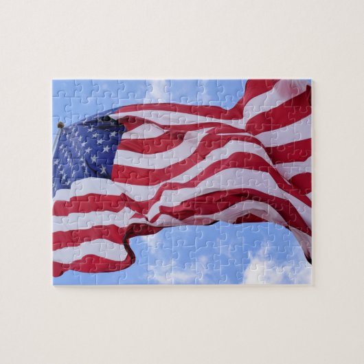 Old Glory in the Breeze - 8x10 - 110 Stk. Puzzle (Horizontal)