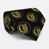Old Gold Wappen Owl Neck Tie Krawatte (Gerollt)
